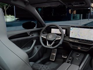 VOLKSWAGEN Passat 1.5 etsi act r-line 150cv dsg