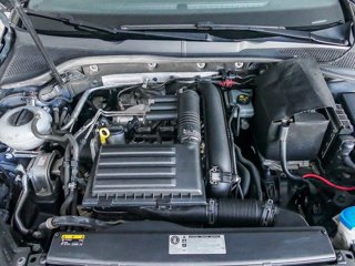 VOLKSWAGEN Golf 5p 1.4 tsi sport 125cv