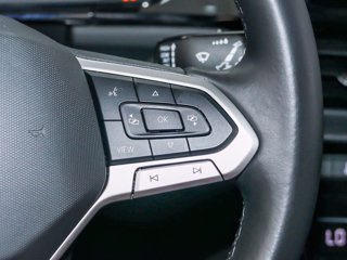 VOLKSWAGEN T-roc 1.0 tsi r-line 110cv