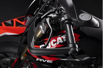 Hypermotard 698 Mono RVE Gallery 2