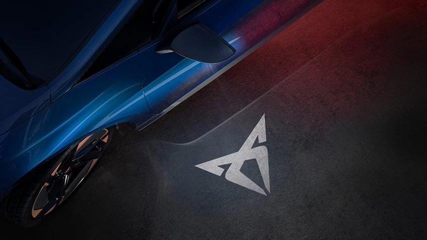 Cupra Born With Welcome Light Logo (1)