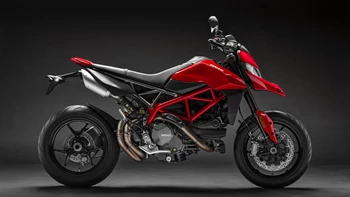 Ducati Hypermotard 950 MY24 Overview Gallery 1920X1080 04